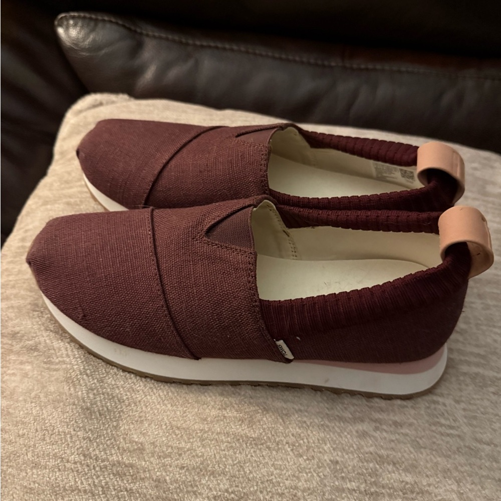 Toms Burgandy Slip-On Shoes